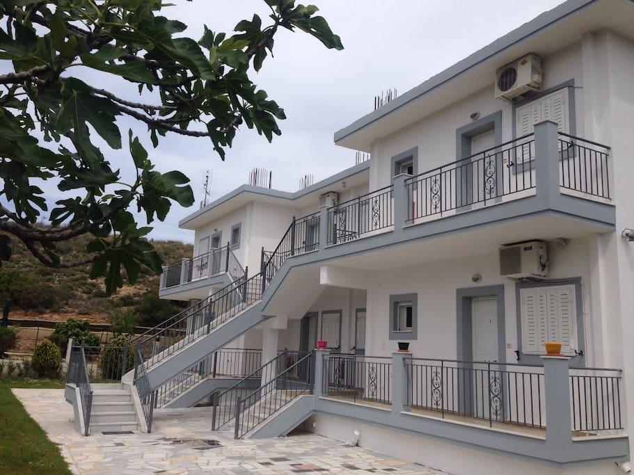 Paleo Kalamaki Apartment